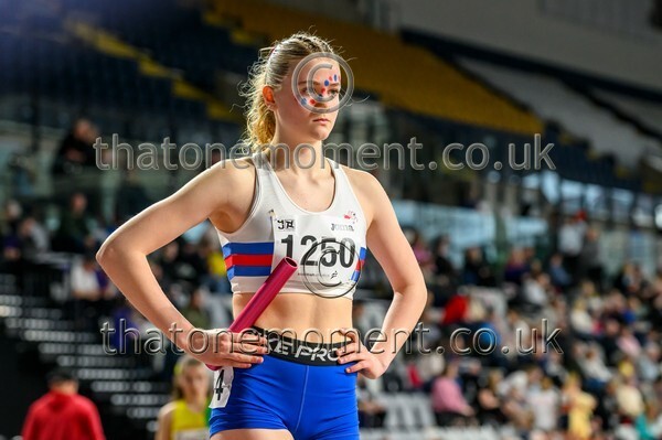 CEREL-917726 - Track Female Set One