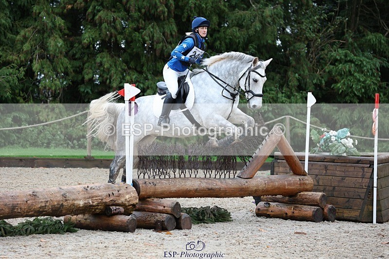 231118-101720-00575 - Cls 2 80cm Start to 11.30