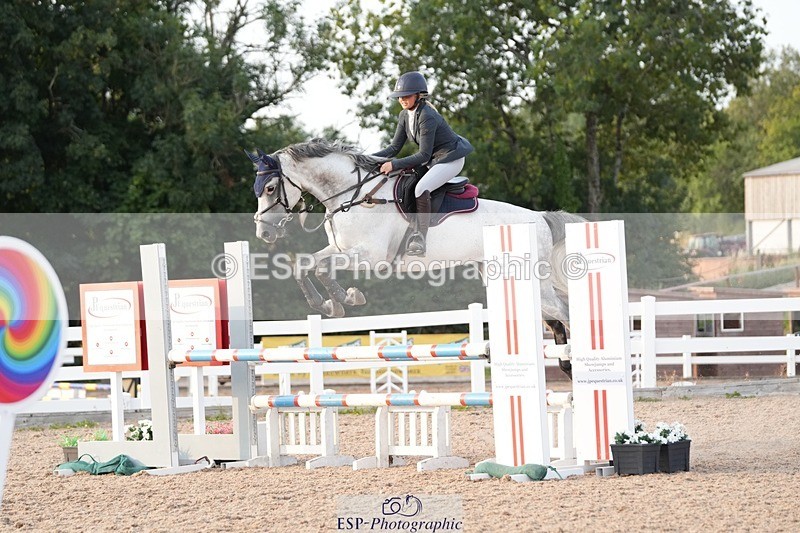 250805-192508-00833 - 1m and 1.10m