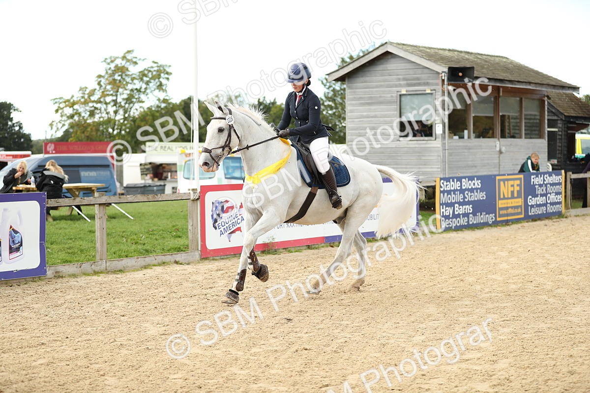 SBM_10851 - J31 - Senior Horse & Pony 75cm Championship