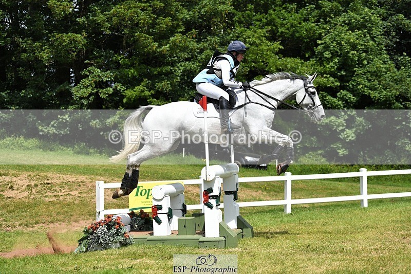 230528-141545-17836 - 472-VENDREDI_BIATS-Kitty_King-XC