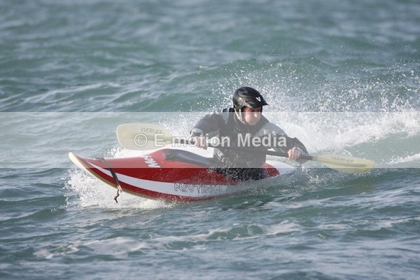 KY 170109-104 - Kayaking