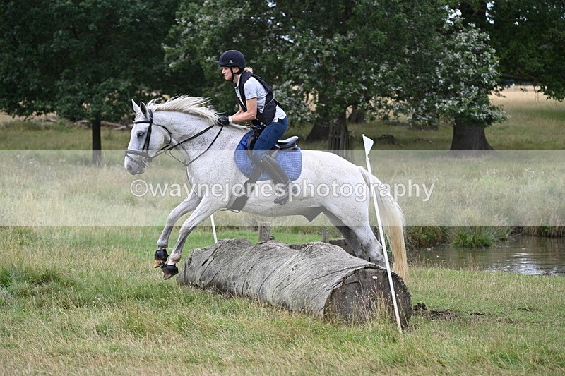 WJ7_2875 - Time at Water 11:37 to 12:13