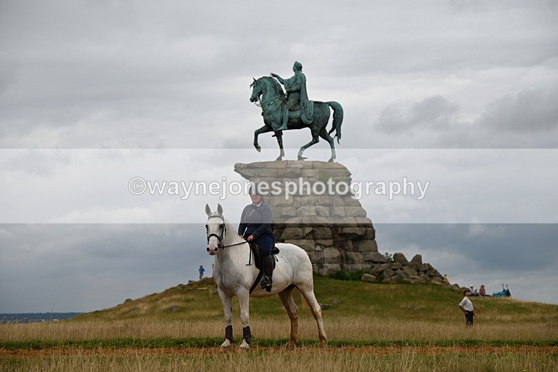 DSC_5513 - Time at Statue 11:46 to 12:16