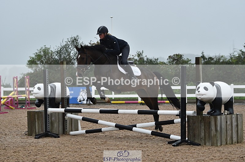 220829A-160720-00150 - 70cm Classes 3a 3b & 4