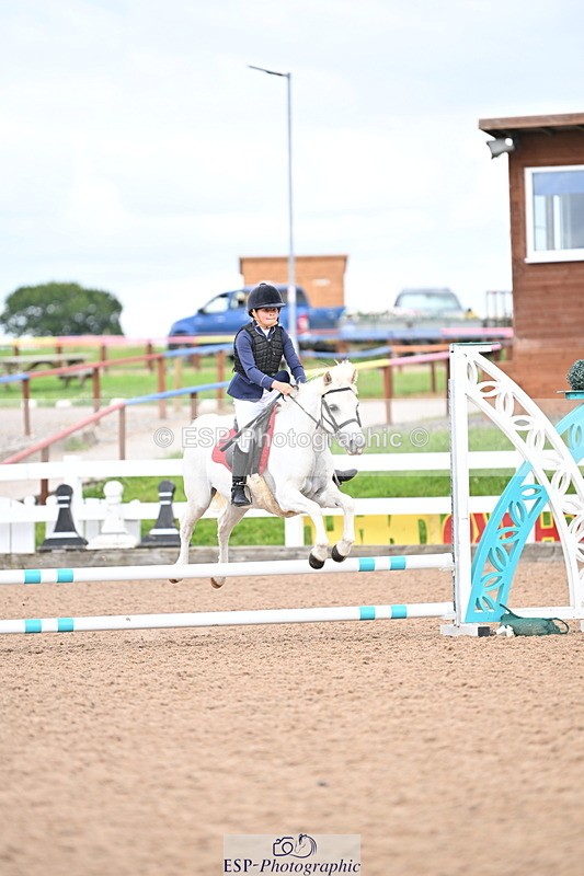 240806A-155100-00126 - Clear Round & 60cm BS Club & Schools