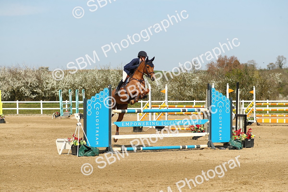 SBM_002743 - Class 11 - Senior Foxhunter - 1.20m