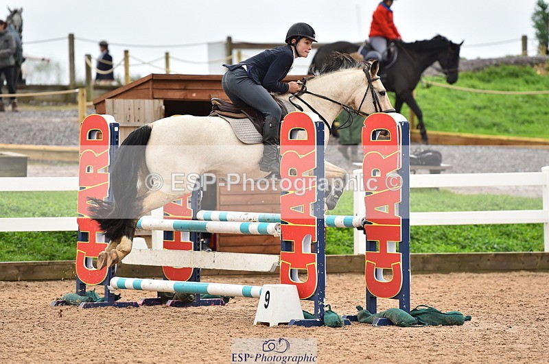 231028A-122310-01124 - Cls 3 Discovery & 90cm Open