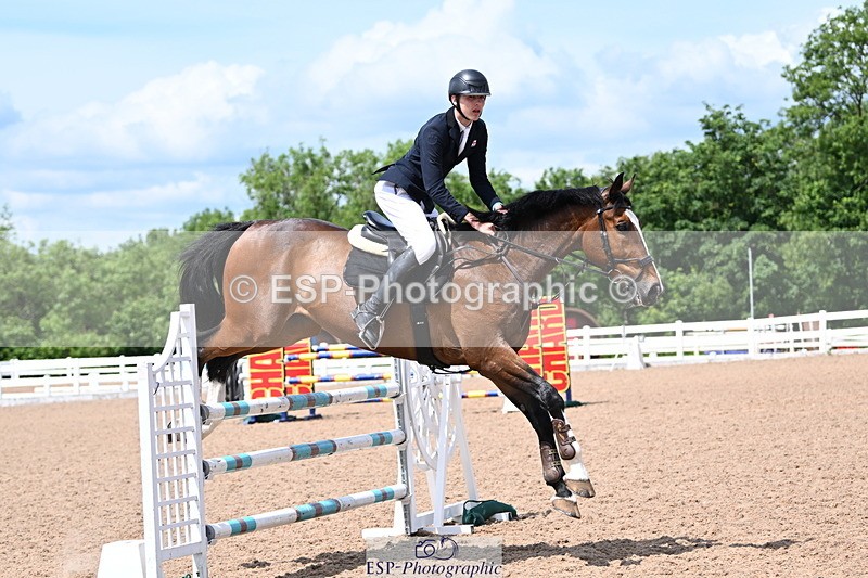 240619A-143545-00652 - Cls 4 Snr Newcomers and 1.10m Open