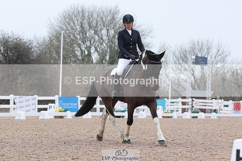 250216-112124-05306 - 155-Caroline.Hutchens-Clogorrows.Socky