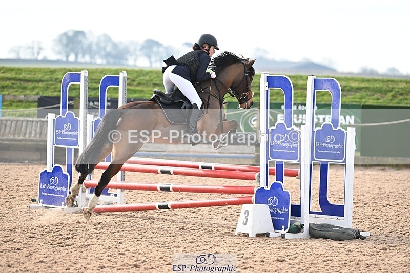 250309-093301-02846 - Cls 2 Pony Intro 70cm