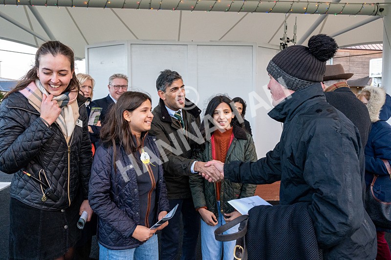 010125-Race 3-How About No-2196 - Race 3