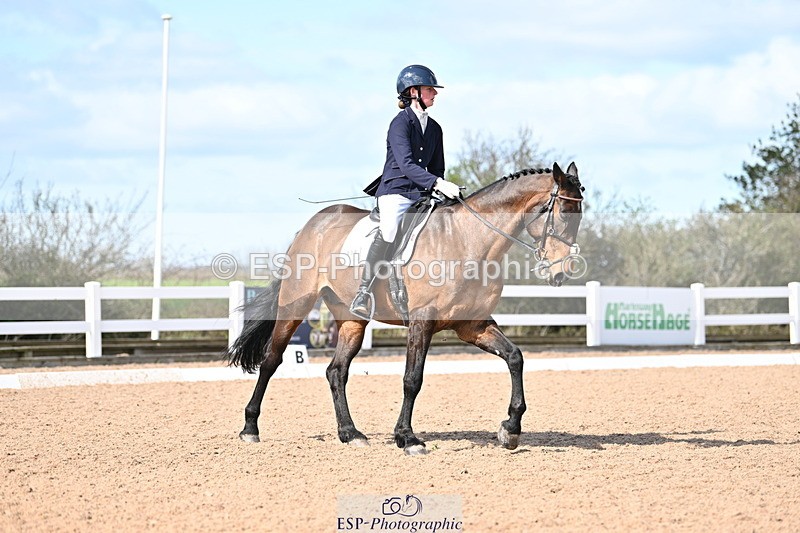 240324A-125129-02405 - Novice 28, 12.15 to 13.00