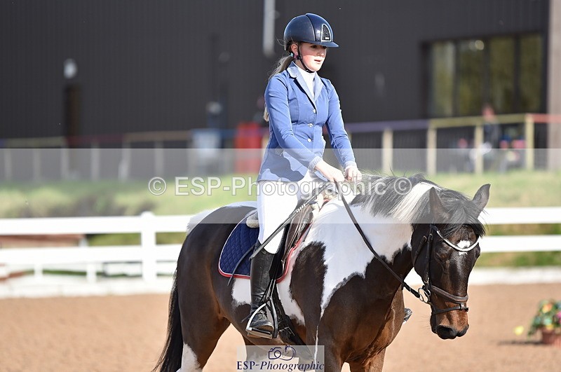 231015A-120910-07906 - Cls 24 85cm Amateur Q