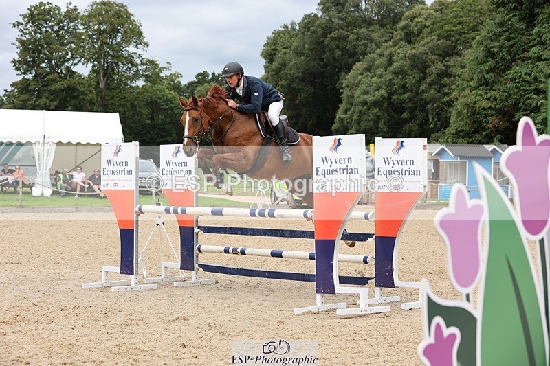 240817-140917-01732 - 05A Snr Newc