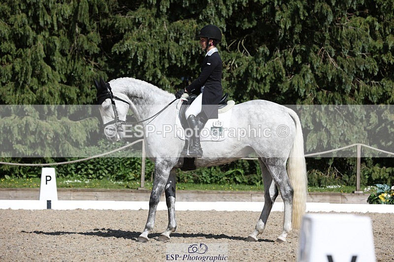 230526-162214-07806 - 170-MIND_OVER_MATTER-Lea_Boulesteix-WEDTrotUp+DR