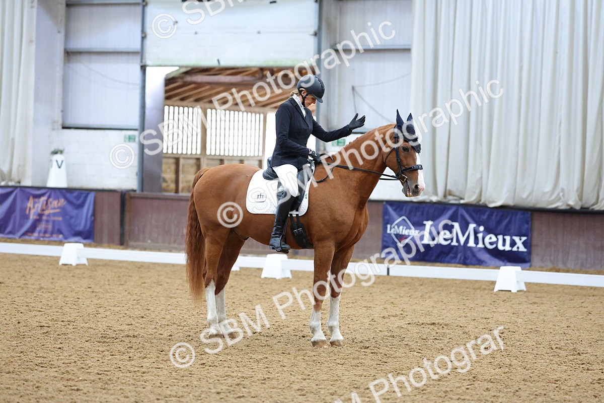 SBM_000406 - Class 2 - Intro 3 - Championship 9.54-10.50
