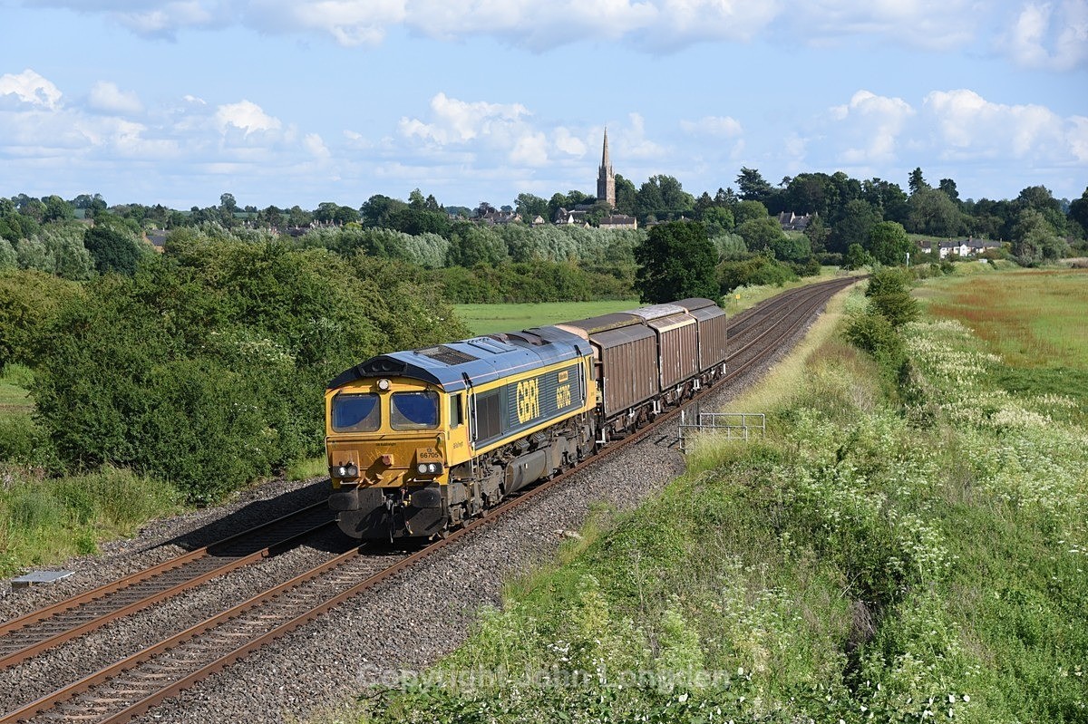 JL - 19.6.23 66705 6M47 Marchwood MOD - Kineton MOD, Kings Sutton - Chiltern Routes (north to south)