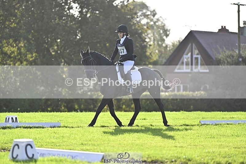241025-101013-05701 - 357-Eleanor.Newcombe-MR.DARCY