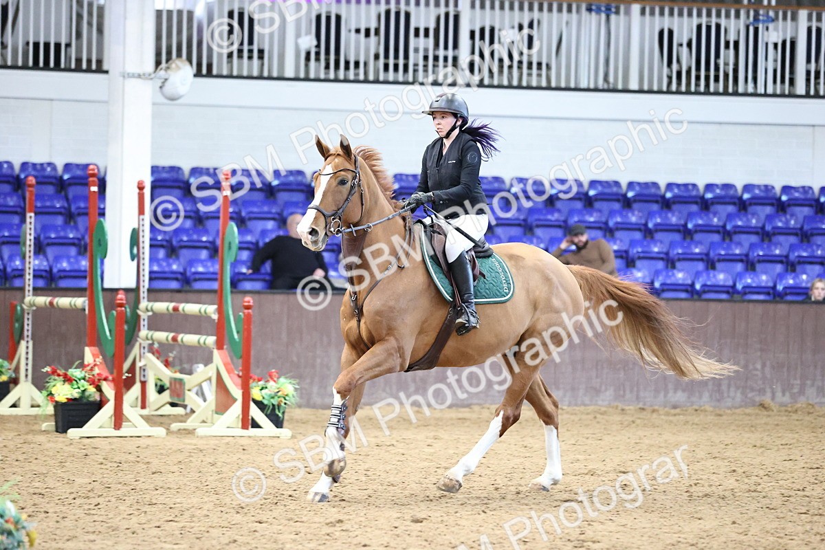 SBM_001760 - Class 4 - Senior Newcomers - 1.10m Open