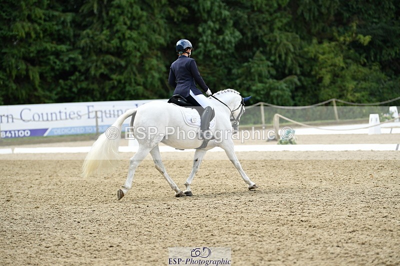 250718A-120552-01326 - 062-Emma.Lomas-Hillgarth.Bombay.Saphire