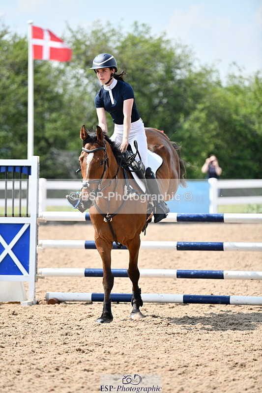 240512A-145715-19220 - Cls 43 95cm National Am Quali