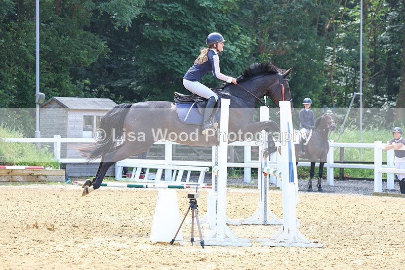 3E7A5854 - Class 5: Senior 95cm