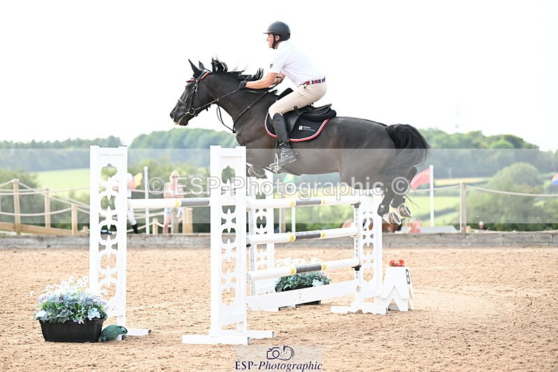 240801A-160251-02683 - Cls 5 National 1.30m Open