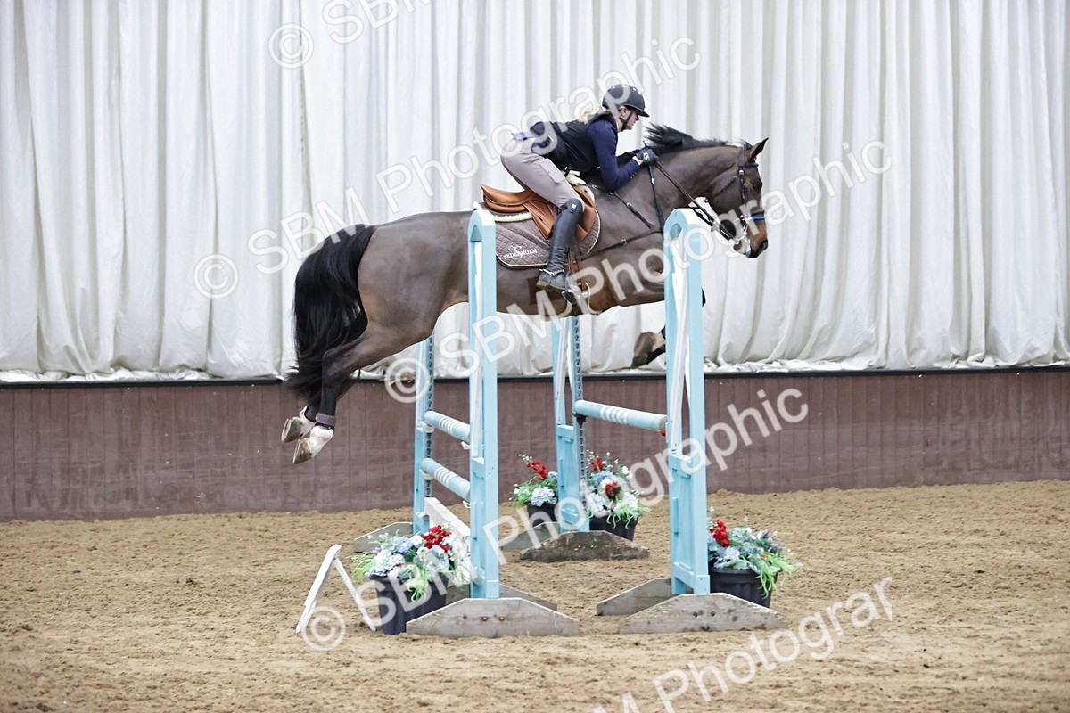 SBM_001453 - Class 4 - Senior Newcomers/ 1.10m Open