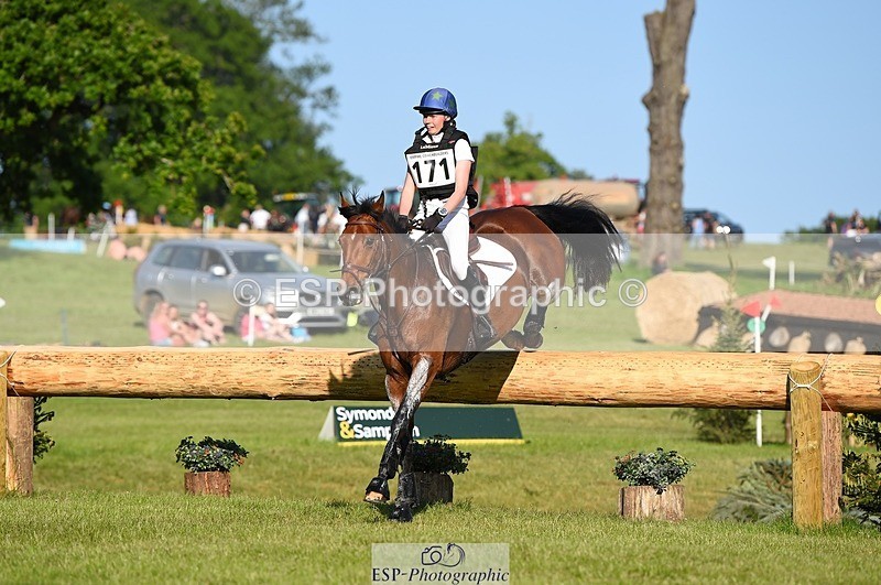 230527-180826-13738 - 171-SLANEYSIDE_COOLEY-Lara_Chapple-XC