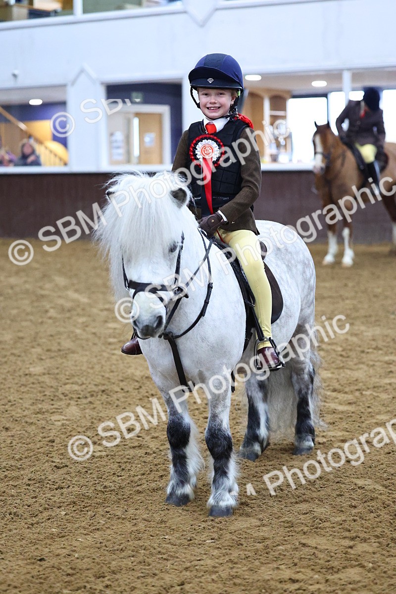 SBM_003192 - Class 35 - 60cm Training Stakes
