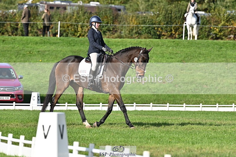 251024A-114746-09765 - G-566-Charlotte.Smith