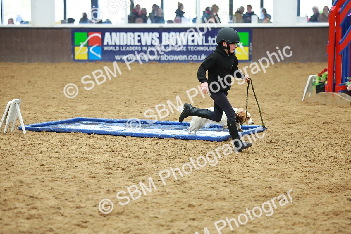 SBM_002550 - Class 3 - Horse & Hound (60cm)