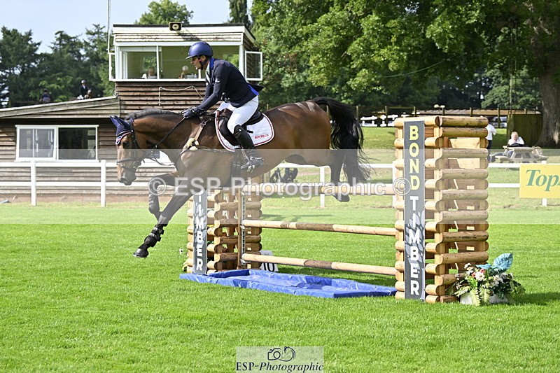 250613A-093430-00029 - Cls 1 Snr Newcomers and 1.10m Open