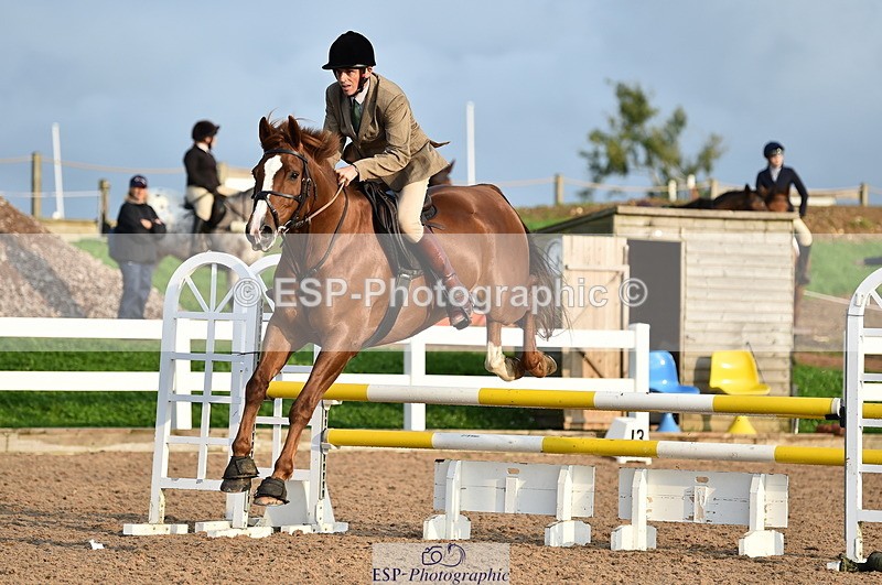 220829A-181522-00529 - 90cm classes