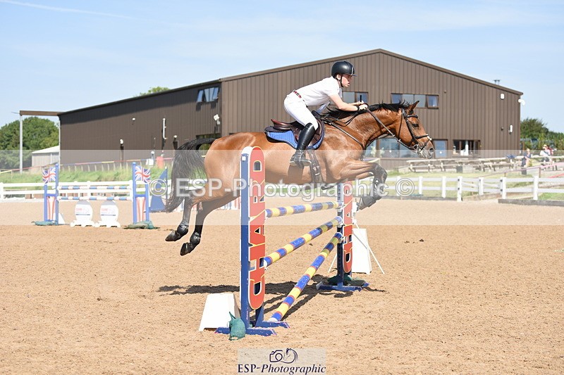 230906A-135212-00508 - Foxhunter & 1.20m Open