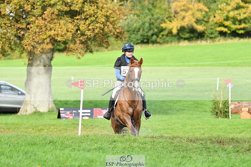 251025A-154511-21902 - G-573-Lisa.Stock