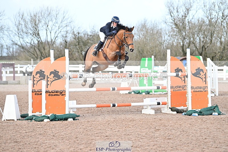 231209A-131050-01839 - Cls 13 Foxhunter & 1.20m Open