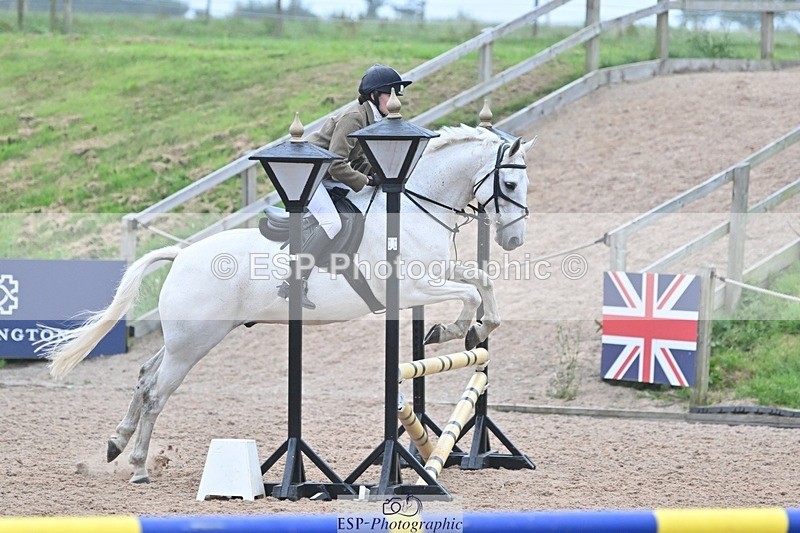 240813-190251-00840 - Classes 5 A&B & 6 80cm