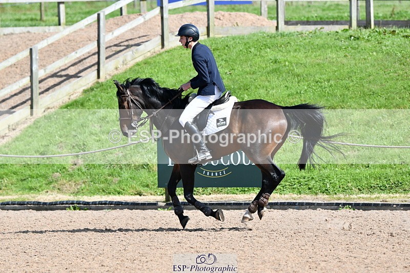 240914A-130928-07185 - Cls 15-S Snr Foxhunter