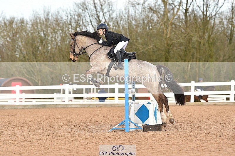 240210A-120606-01093 - Cls 8 Pony Newcomers & 1m Open