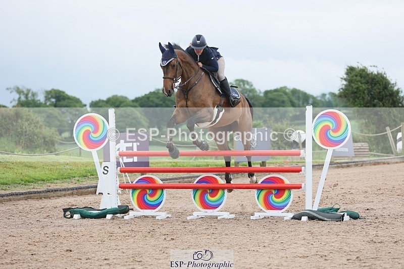 250524-101752-04141 - Cls 13  A&B 1.05m & 1.10m open