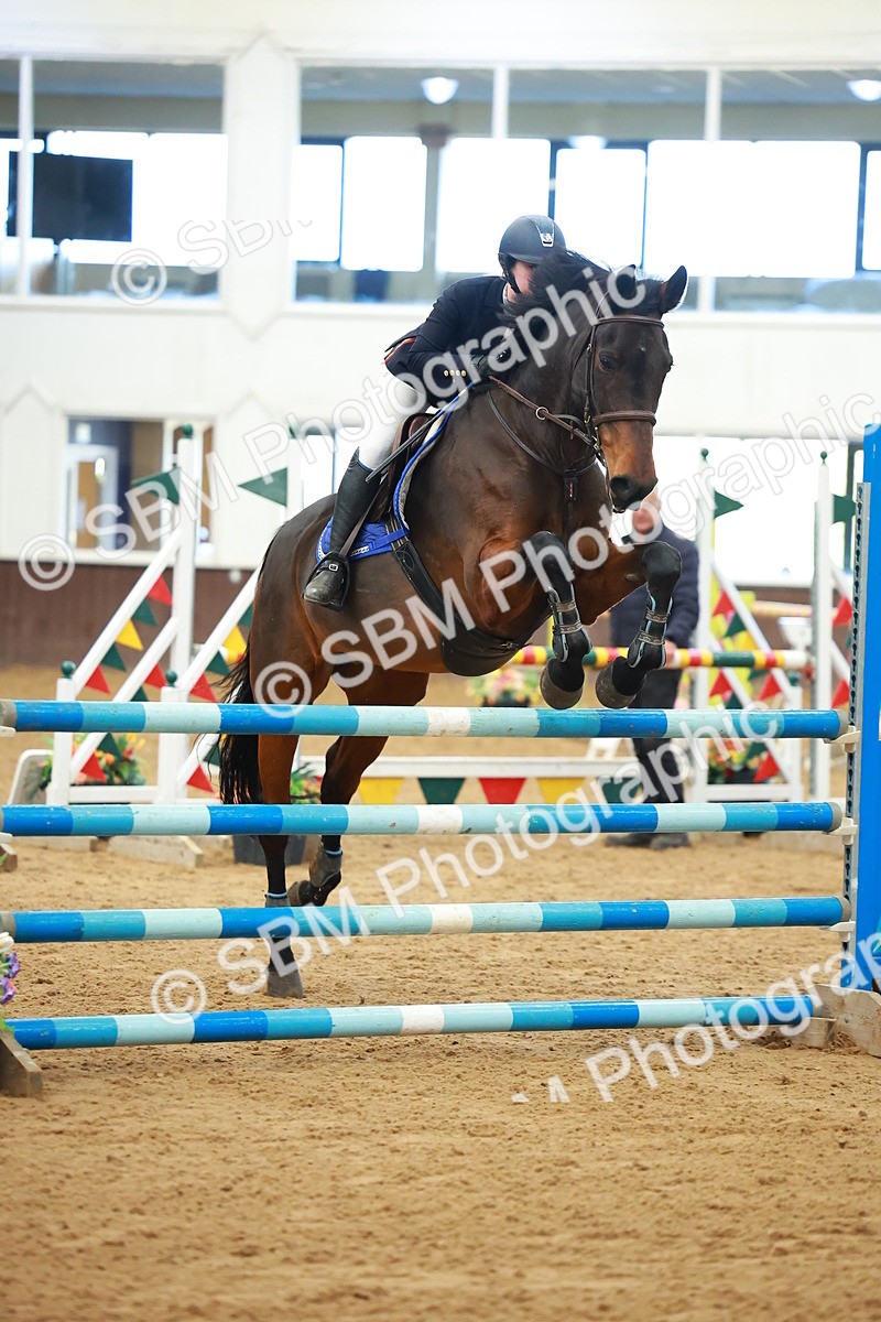 SBM_007046 - Class 19 - Senior Newcomers 1.10m