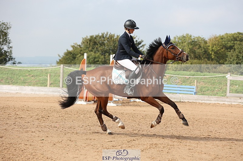 230915A-111140-01663 - Cls 2 Snr Foxhunter