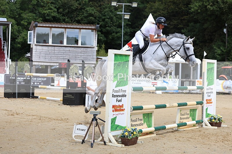 3E7A4119 - Class 7: Senior Newcomers/1.10m open