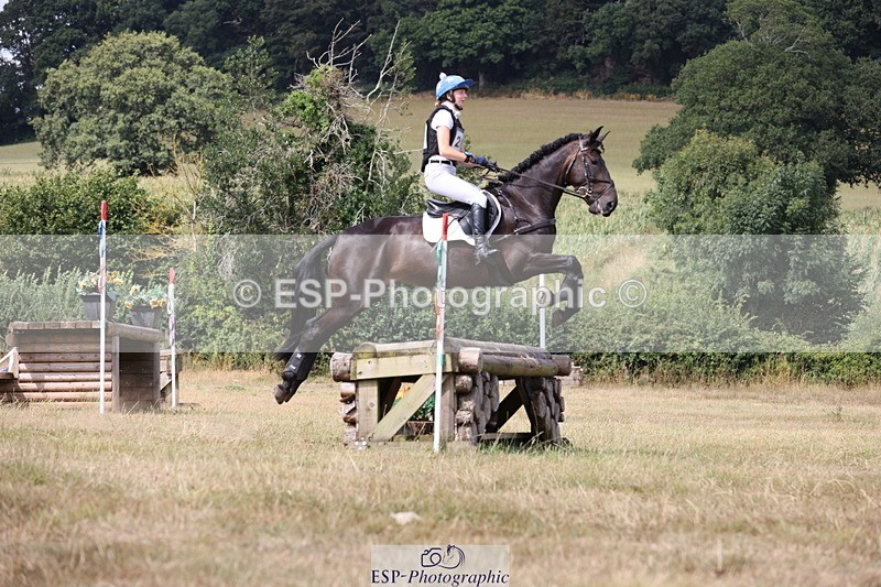 250802A-145946-05187 - F-266-Lorna.Peaster-CASTLE.HOWARD.SPRITE