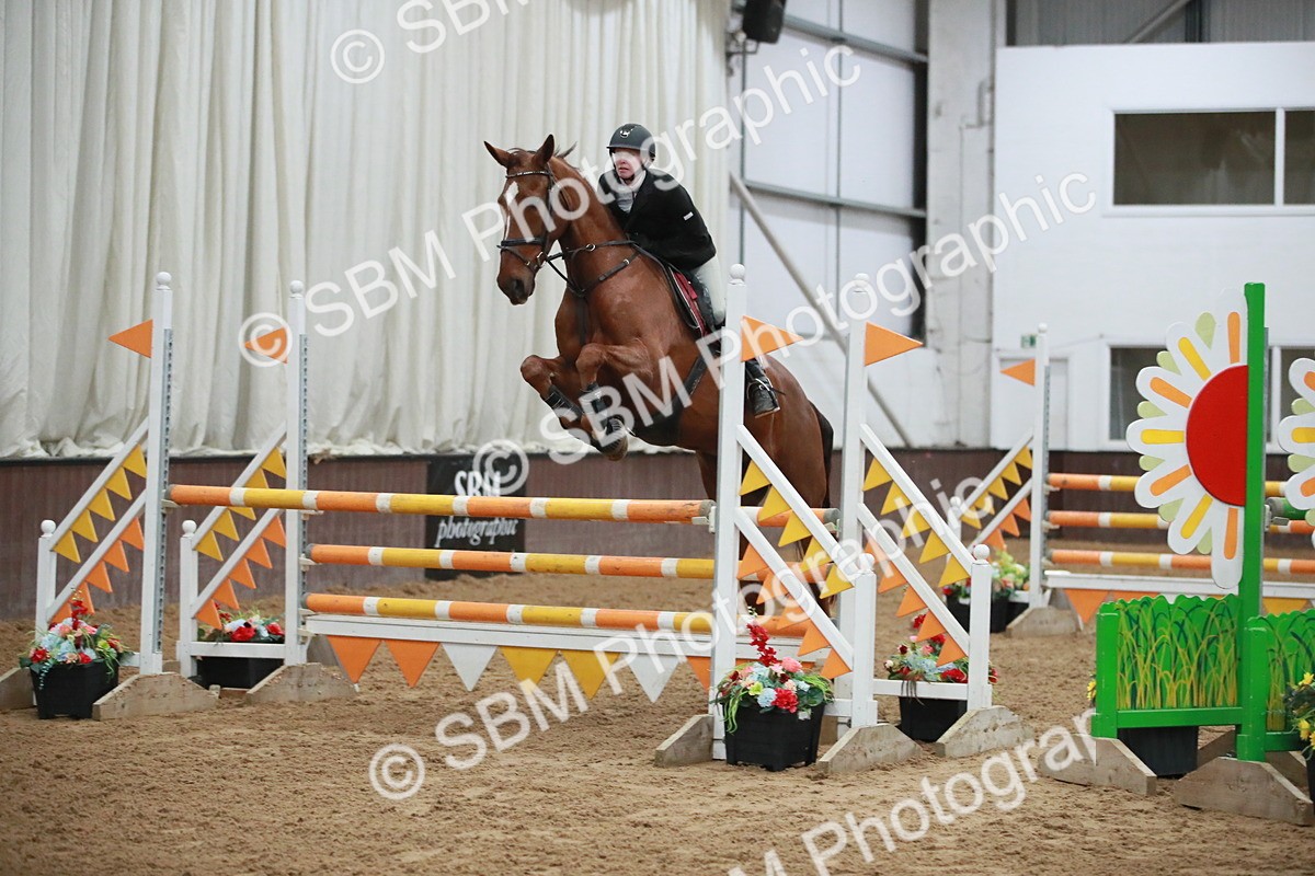 SBM_001113 - Class 4 - Senior Newcomers - 1.10m Open