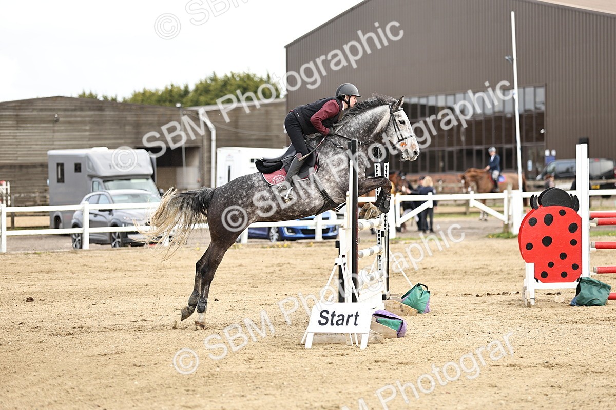 SBM_001560 - Class 5 -Senior Foxhunter - 1.20m