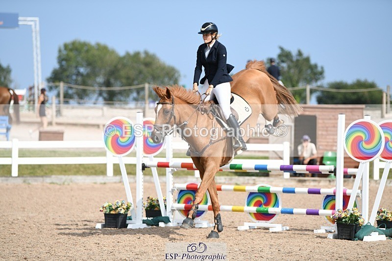 250725-162619-03913 - Cls 10 1.05m Amateur Quali