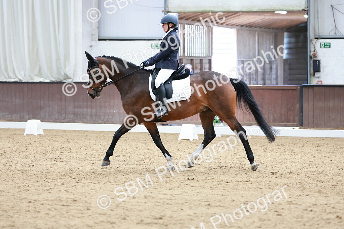 SBM_009066 - Class 6b - Novice 6 - 11.02-12.19